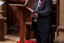 Andrew-Sharp-vote-of-thanks-cropped