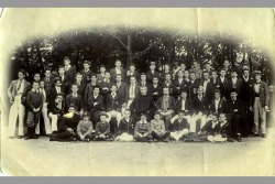 [426] U 17 School Photo
